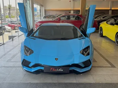 2018 لمبرجيني افنتادور اس