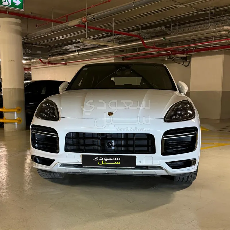 2021 Porsche Cayenne Turbo