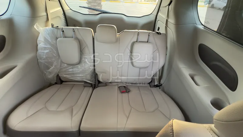 2019 كرايسلر باسيفيكا