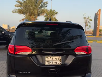 2019 كرايسلر باسيفيكا