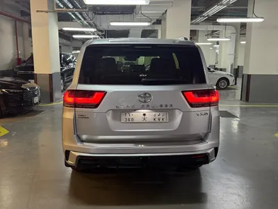 2022 Toyota Land Cruiser VXR
