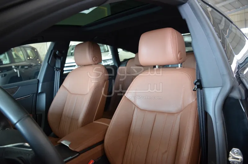 2022 اودي اي 7 55 تي اف اس اي