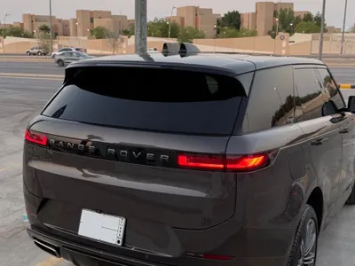 2024 لاند روفر رينج روفر سبورت اتش اس اي