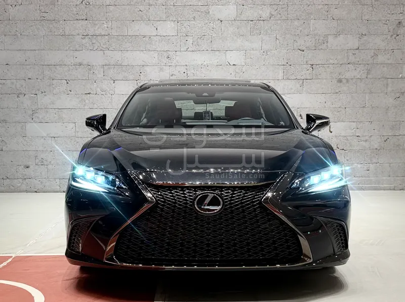 2025 لكزس إي إس 350 اف سبورت