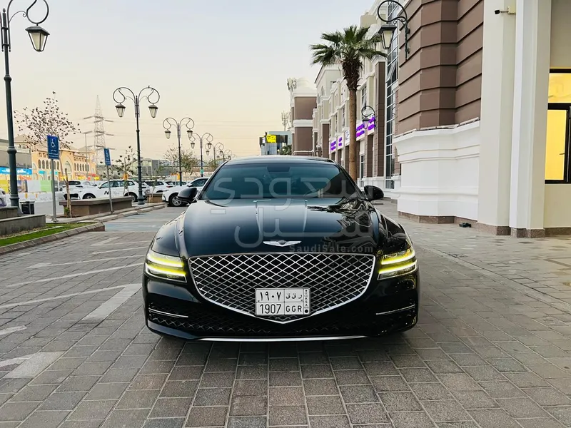 2024 Genesis G 80