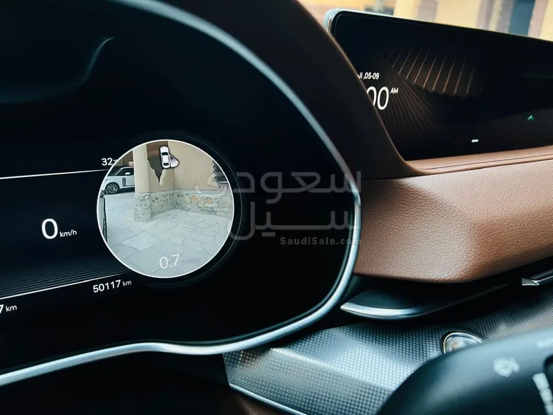 2024 Genesis G 80