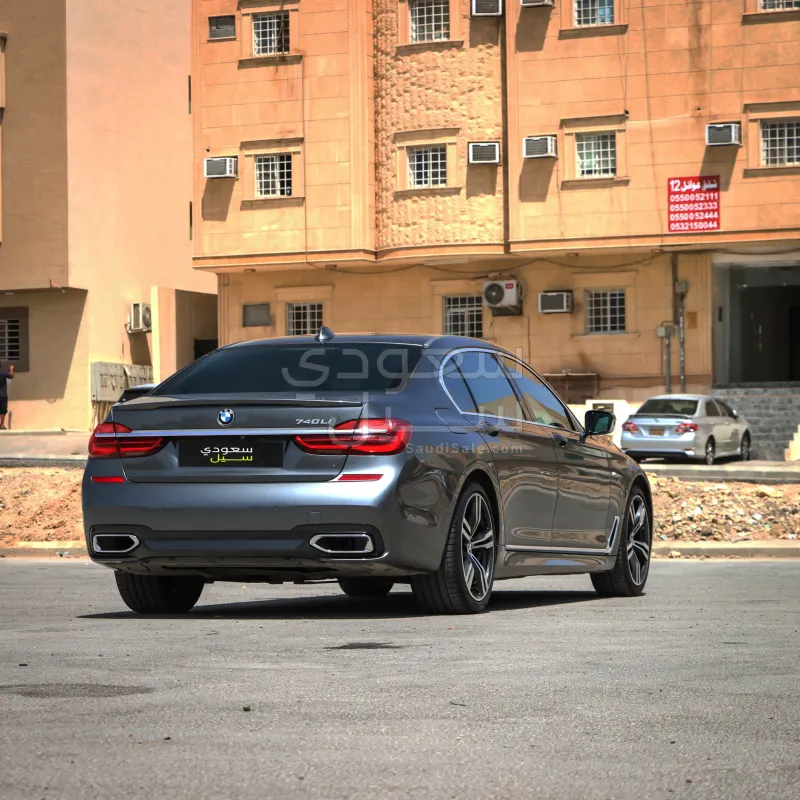 2018 بي ام دبليو الفئة السابعة 740 إل أي