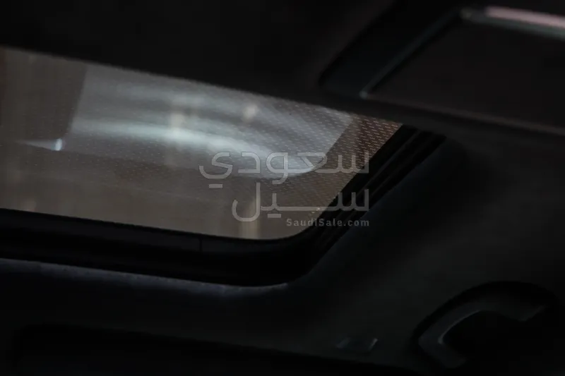2018 بي ام دبليو الفئة السابعة 740 إل أي