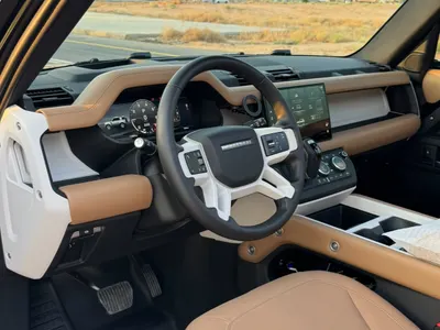 2025 Land Rover Defender 90