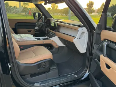 2025 Land Rover Defender 90