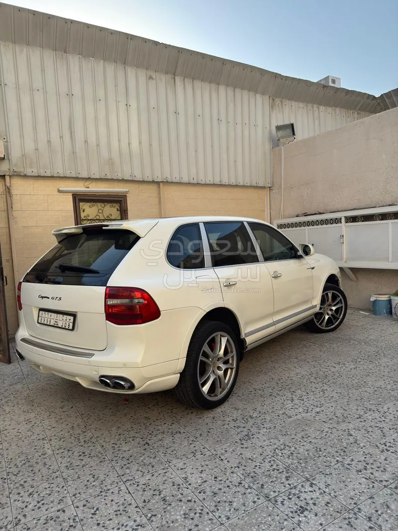 2009 بورش كايين جي تي اس