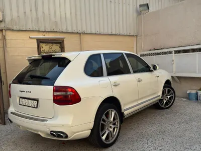 2009 بورش كايين جي تي اس