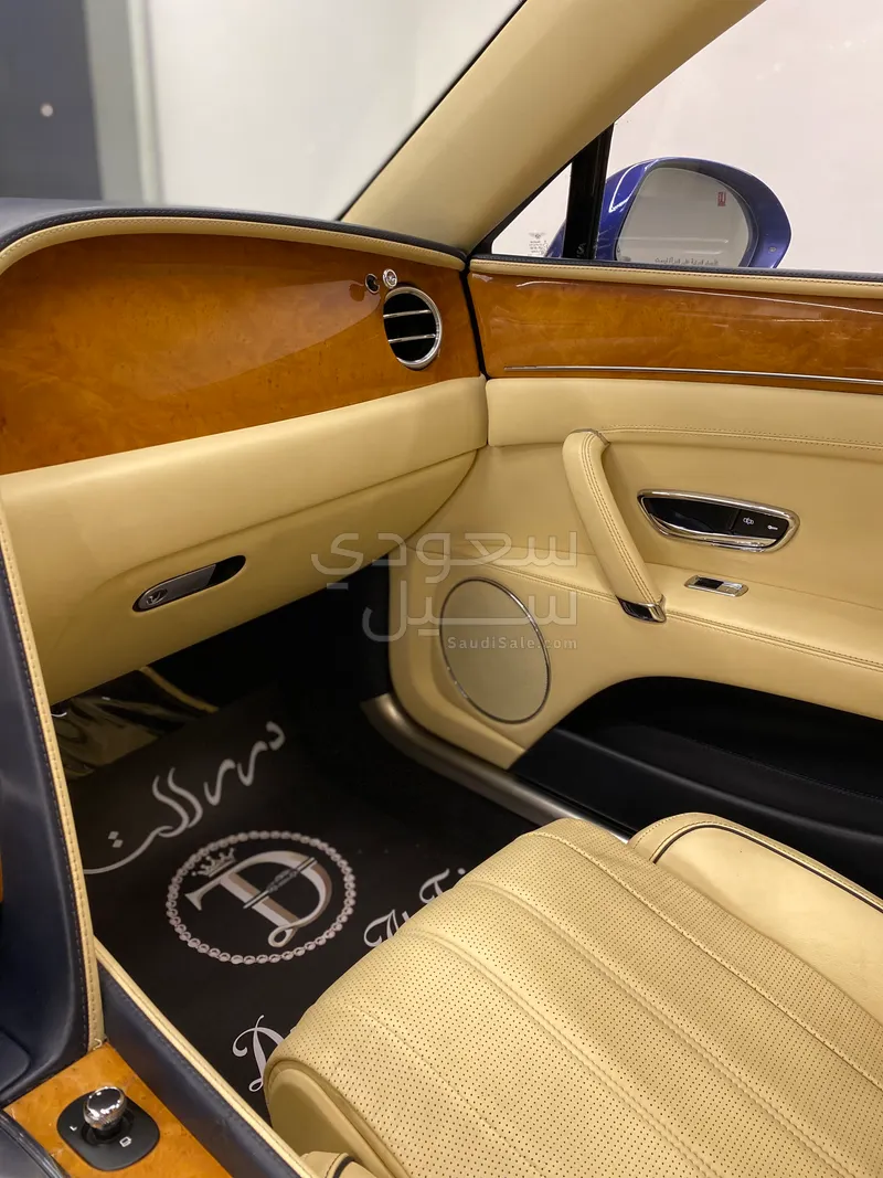 2014 Bentley Continental Flying Spur