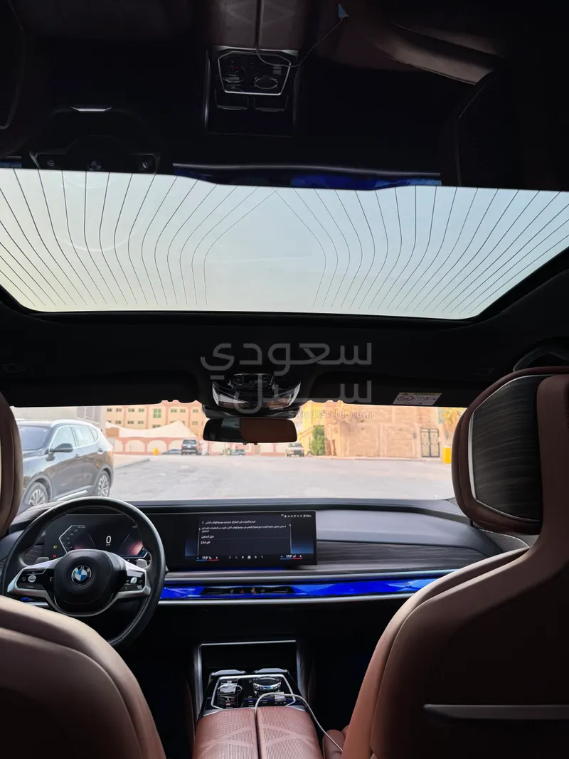 2023 بي ام دبليو الفئة السابعة 735أي
