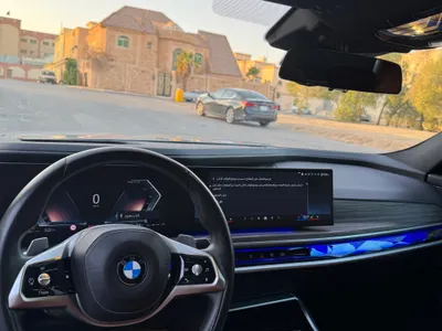 2023 بي ام دبليو الفئة السابعة 735أي