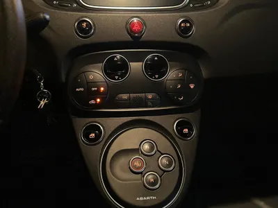2022 فيات ابارث 595 كومبيتزيون