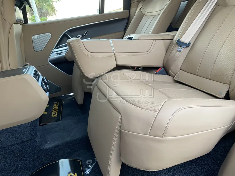 2025 Land Rover Range Rover Autobiography L