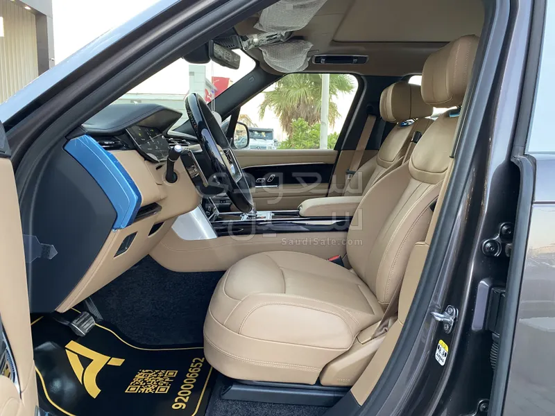 2025 Land Rover Range Rover Autobiography L