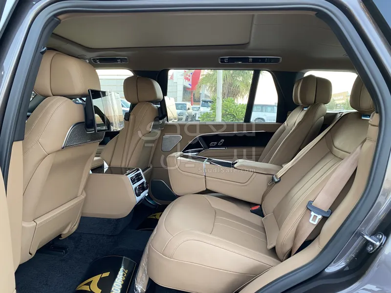 2025 Land Rover Range Rover Autobiography L