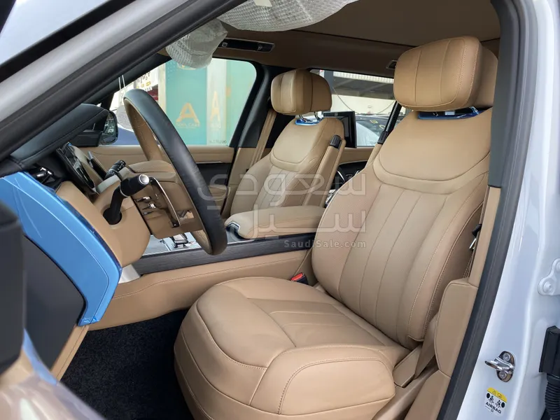 2025 Land Rover Range Rover Autobiography L