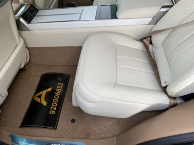 2025 Land Rover Range Rover Vogue Autobiography SV