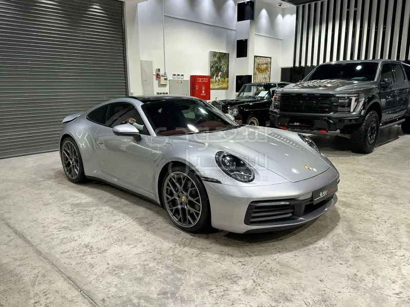 2024 بورش 911 كاريرا