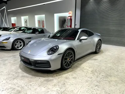 2024 بورش 911 كاريرا