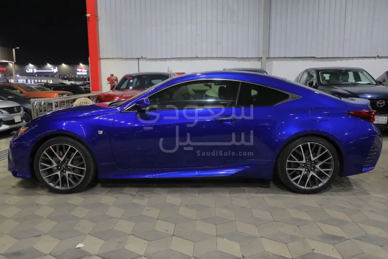 2015 لكزس أر سي 350
