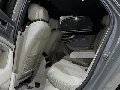 2025 اودي اي 6 اس لاين