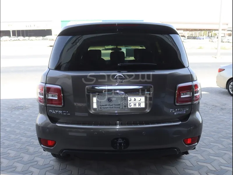 2015 Nissan Patrol Platinum
