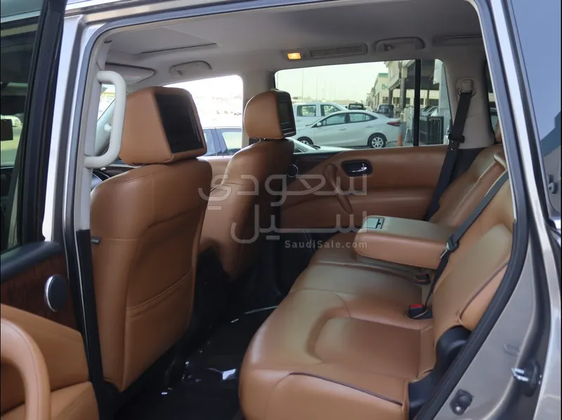 2015 Nissan Patrol Platinum