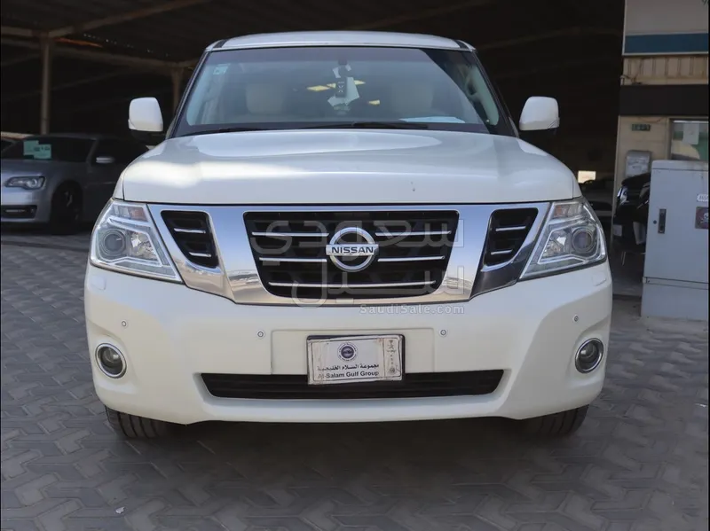 2017 Nissan Patrol LE2