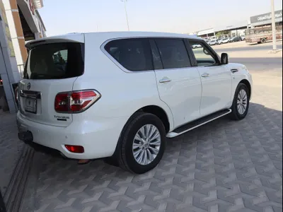 2017 Nissan Patrol LE2