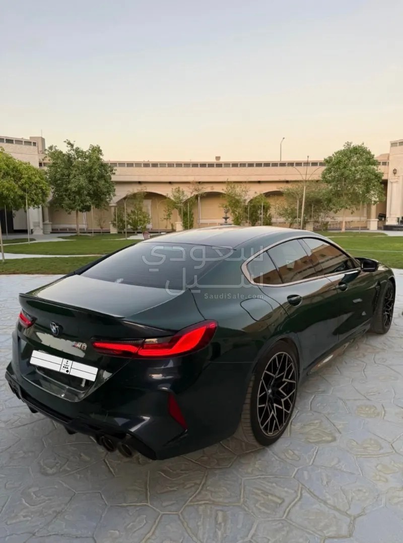 2020 بي ام دبليو الفئة ام إم 8 الاصدار الأول