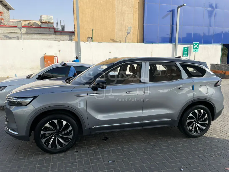 2024 بايك اكس 7 تي 280