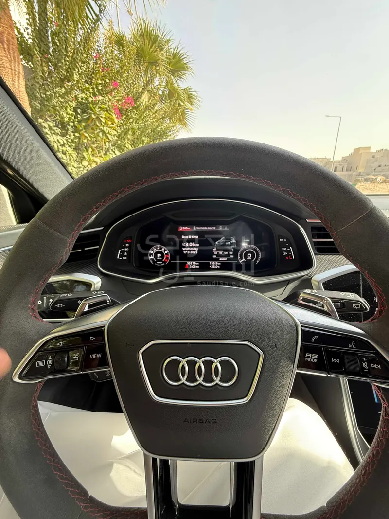 2021 اودي ار اس 6