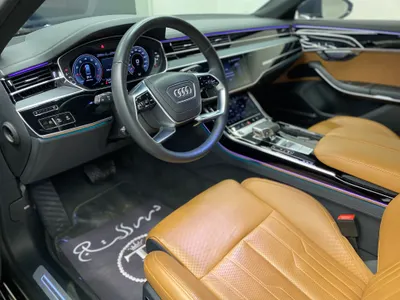 2022 اودي اي 8 ال 55تي اف اس أي