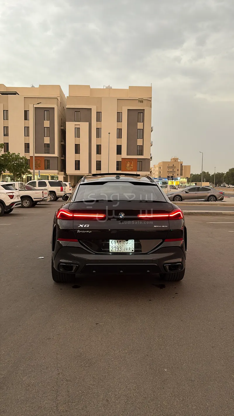 2024 بي ام دبليو الفئة اكس 6 إم كت