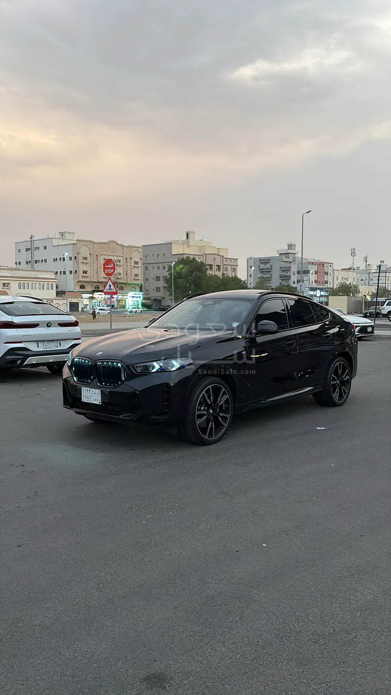 2024 بي ام دبليو الفئة اكس 6 إم كت