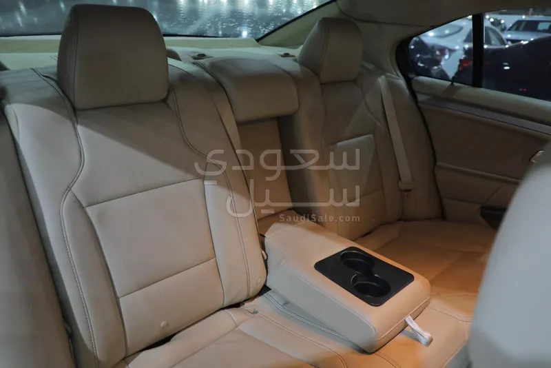 2018 فورد توروس اس اي ال