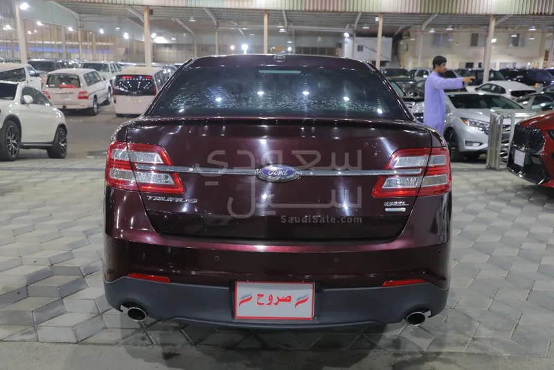 2018 فورد توروس اس اي ال