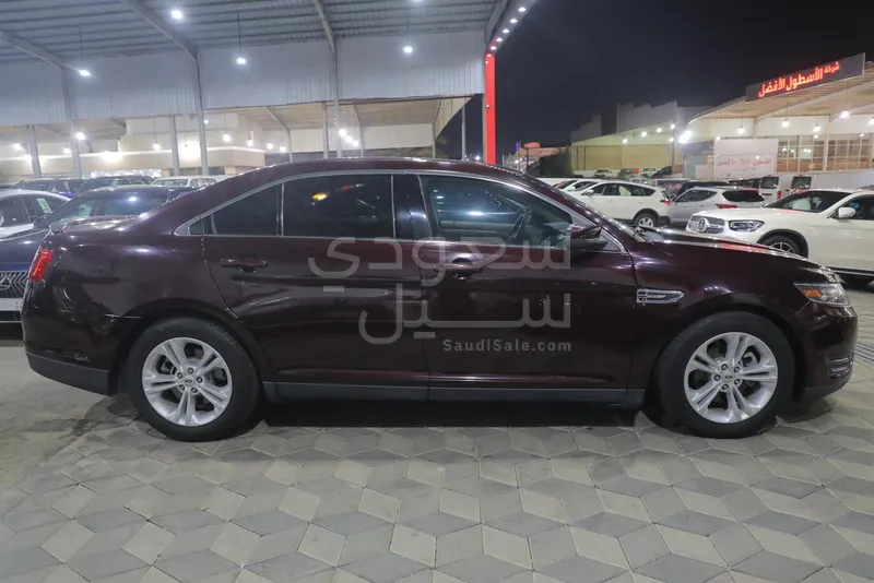 2018 فورد توروس اس اي ال