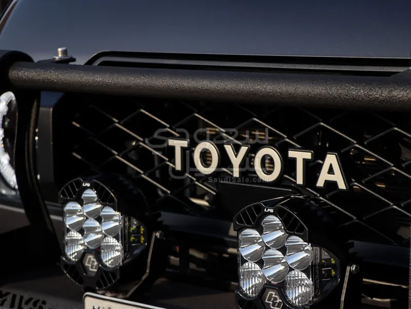 2024 Toyota Land Cruiser LX Double Cab