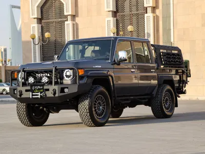 2024 Toyota Land Cruiser LX Double Cab