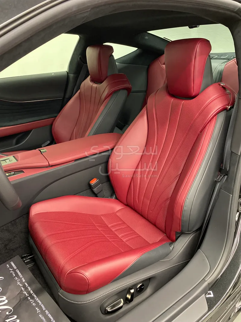 2025 Lexus LC 500