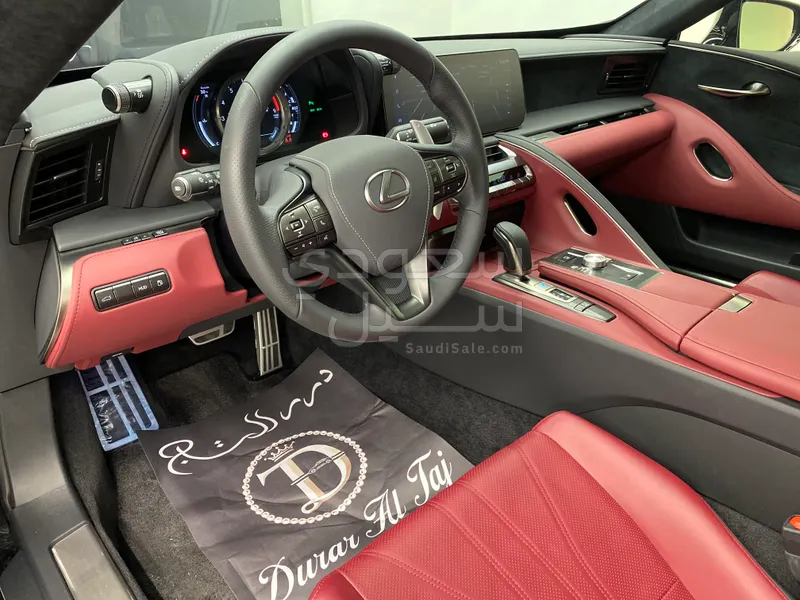 2025 Lexus LC 500