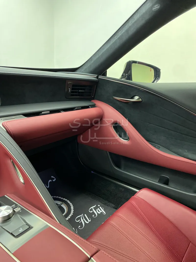 2025 Lexus LC 500
