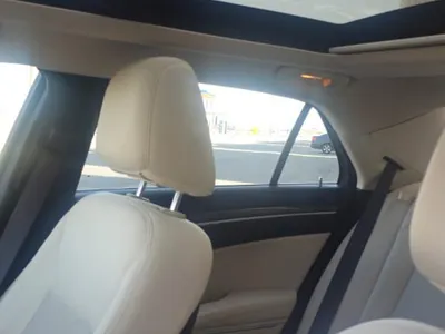 2021 كرايسلر 300 ليميتد