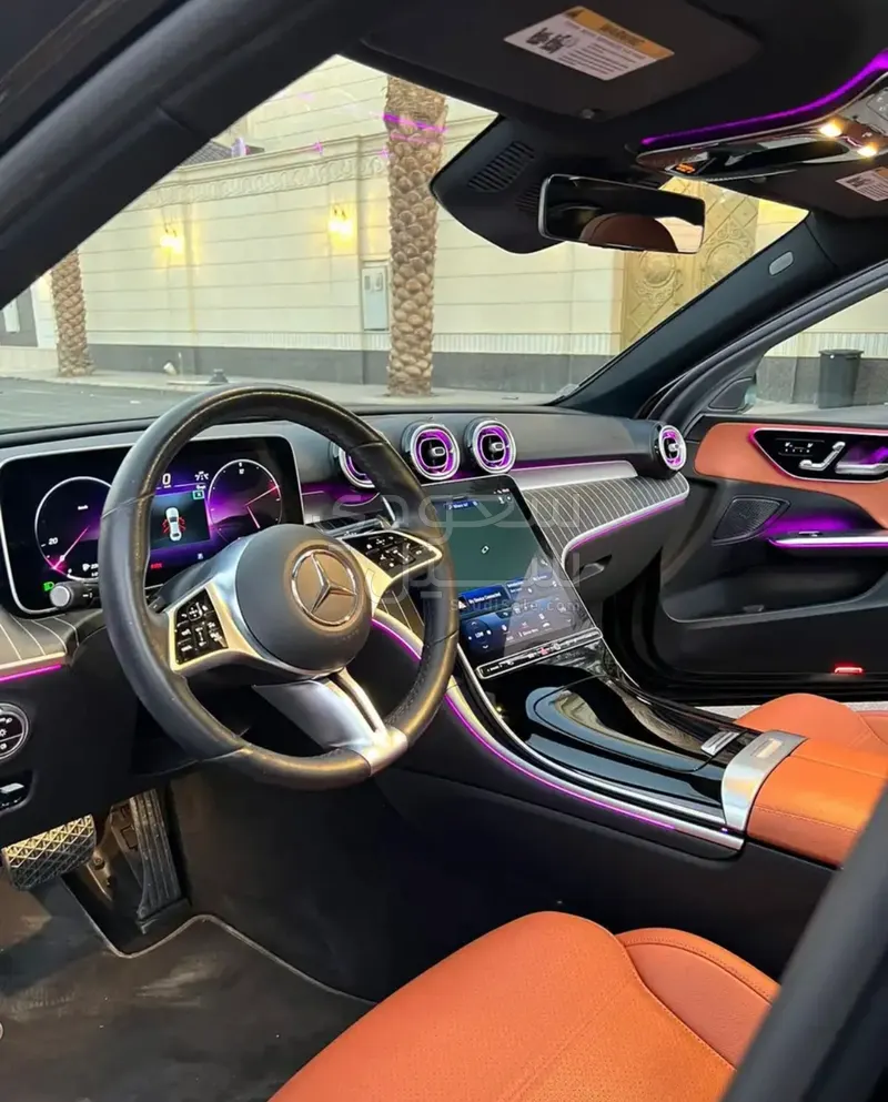 2023 مرسيدس - بنز سي 300