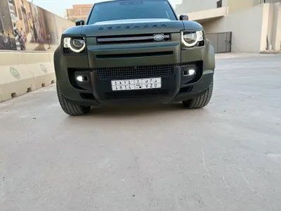 2020 لاند روفر ديفيندر 110